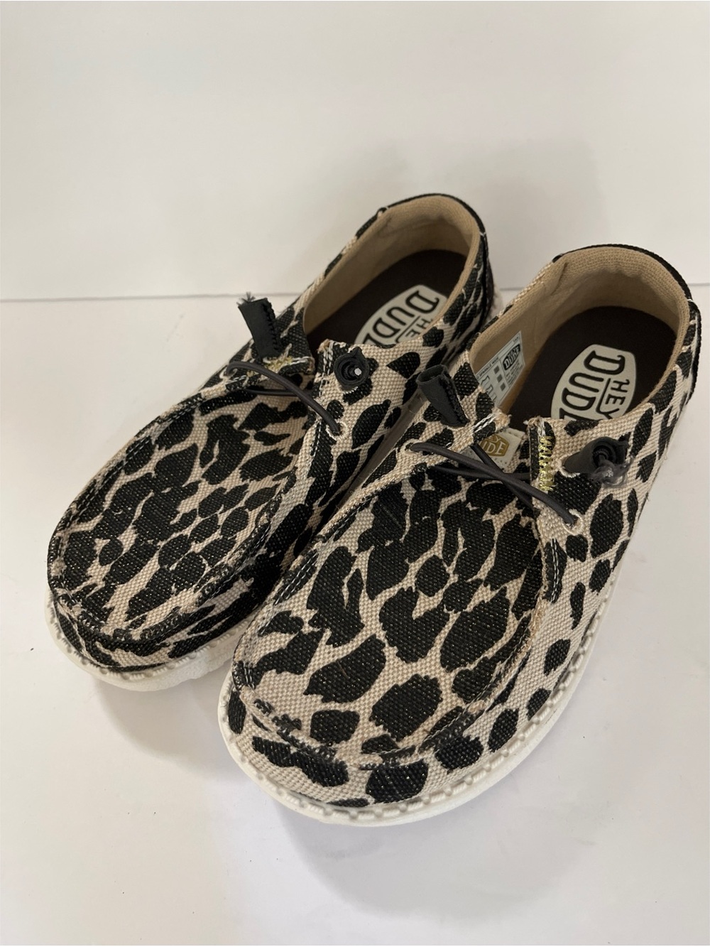 Hey Dude Wendy Leopard Sparkle Wide Women’s Size W7
